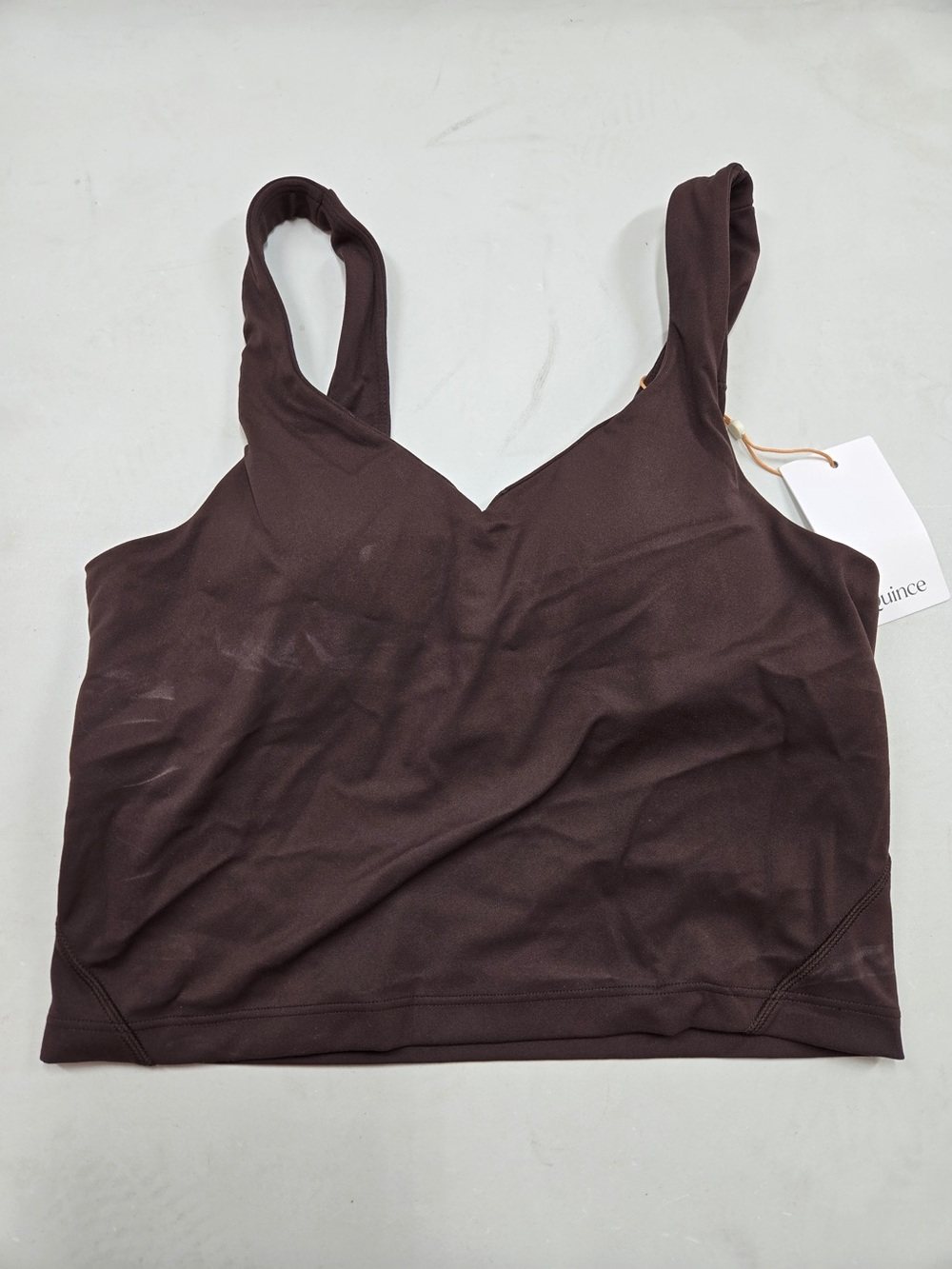 NWT QUINCE Ultra-Form V-Neck Cropped Tank Medium Espresso 9652 - Picture 4 of 13